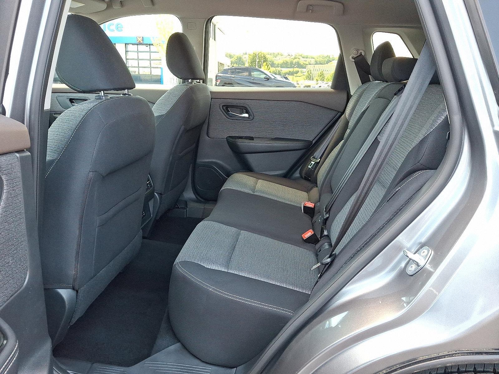 2021 Nissan Rogue Vehicle Photo in Harrisburg, PA 17111