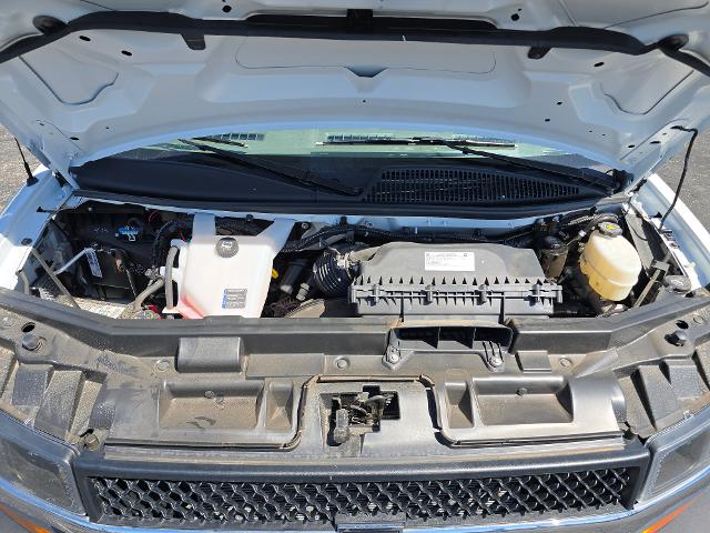 2025 Chevrolet Express Commercial Cutaway Vehicle Photo in INDEPENDENCE, MO 64055-1314