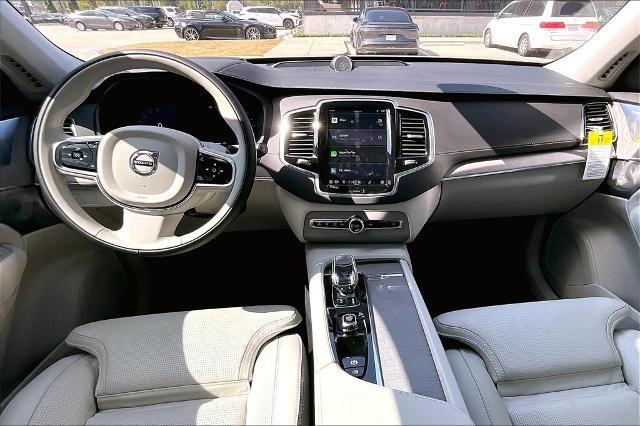 2025 Volvo XC90 Vehicle Photo in Houston, TX 77007