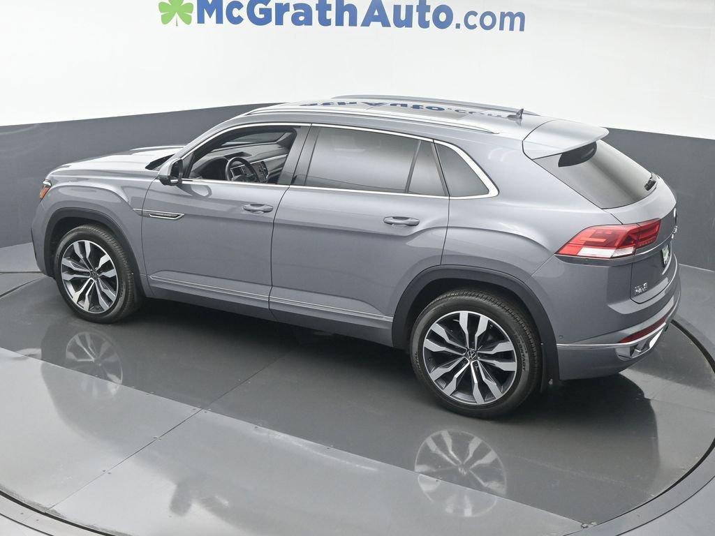 2022 Volkswagen Atlas Cross Sport Vehicle Photo in Marion, IA 52302