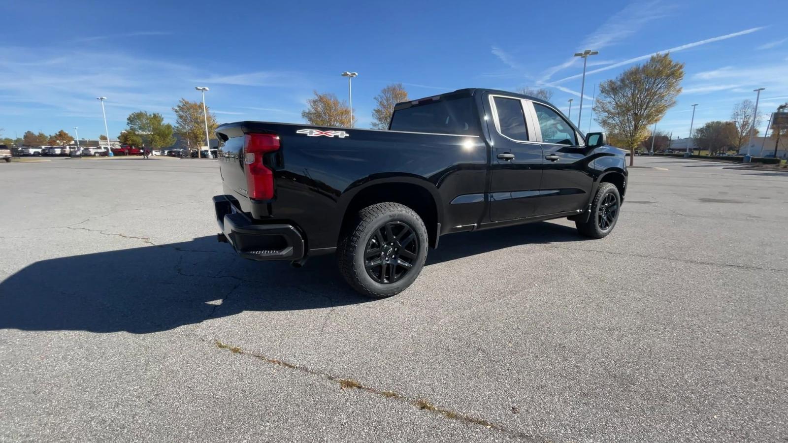 2025 Chevrolet Silverado 1500 Vehicle Photo in BENTONVILLE, AR 72712-4322