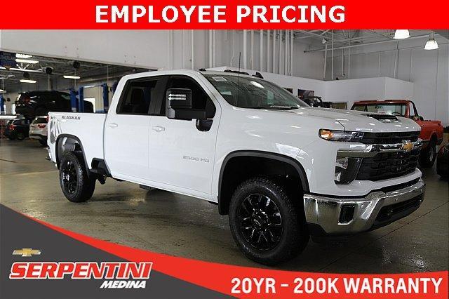 2025 Chevrolet Silverado 2500 HD Vehicle Photo in MEDINA, OH 44256-9001