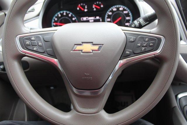 2022 Chevrolet Malibu Vehicle Photo in SAINT CLAIRSVILLE, OH 43950-8512