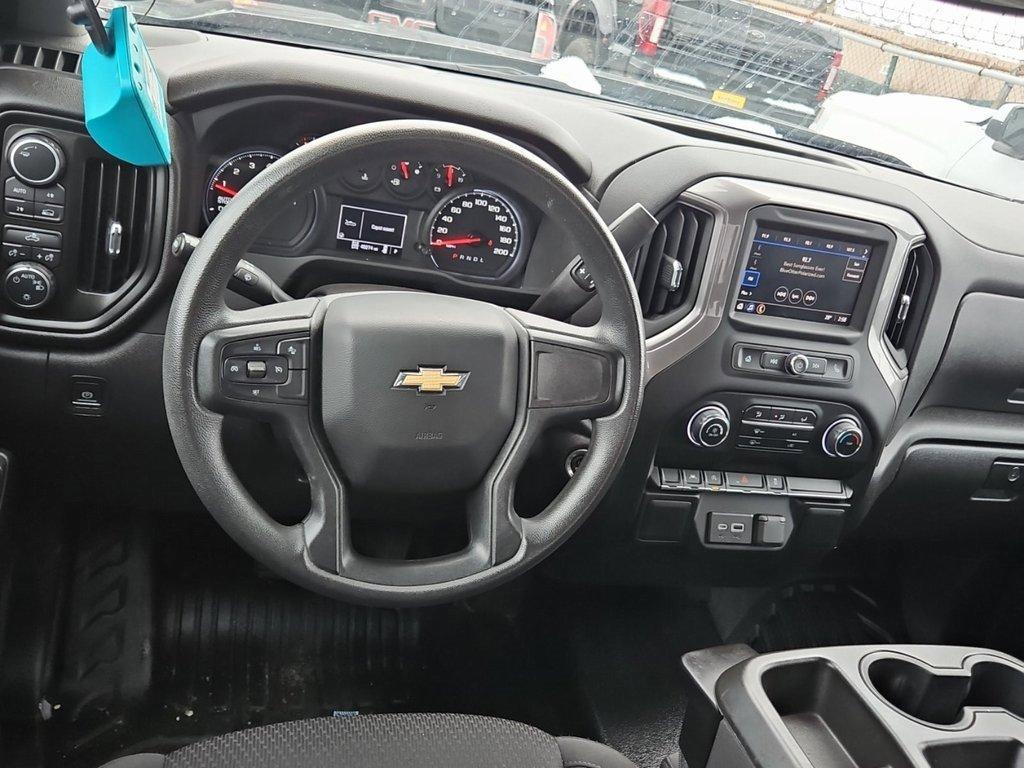 2022 Chevrolet Silverado 1500 Vehicle Photo in AKRON, OH 44320-4088