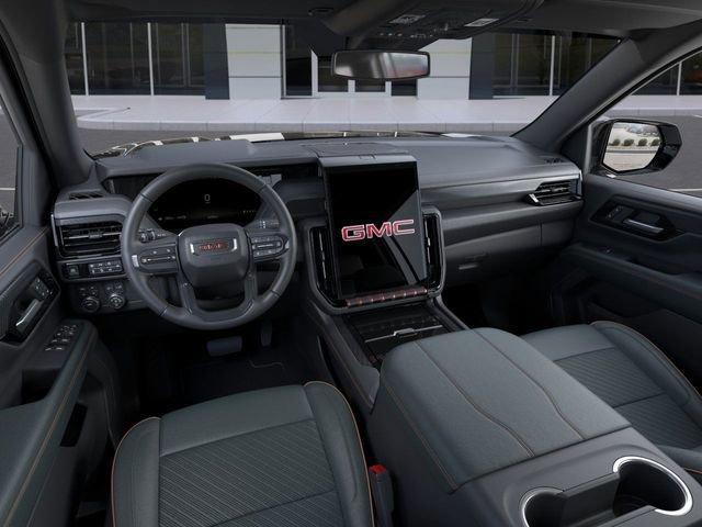 2025 GMC Yukon XL Vehicle Photo in MEDINA, OH 44256-9631