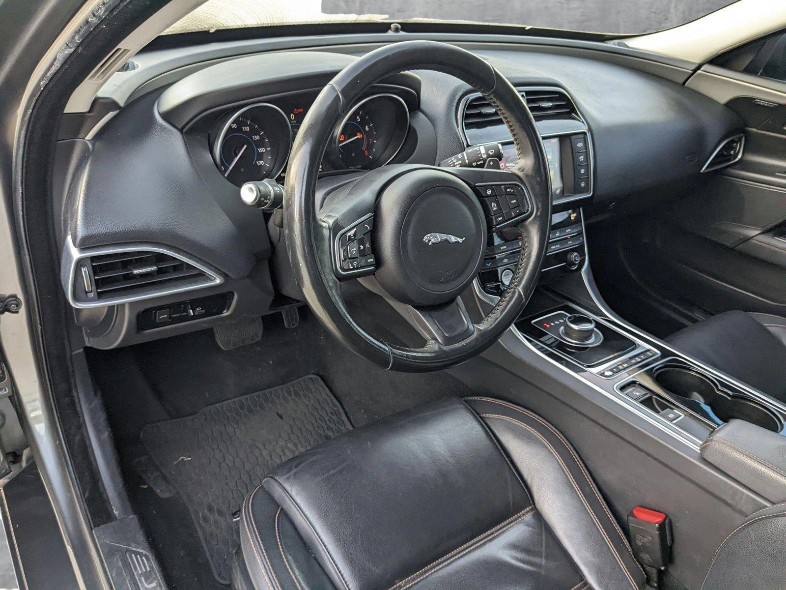 2017 Jaguar XE Vehicle Photo in Davie, FL 33331