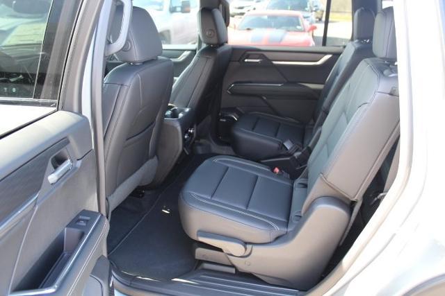 2025 GMC Acadia Vehicle Photo in Greenville, TX 75402