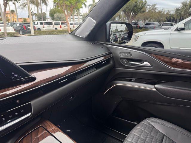 2023 Cadillac Escalade Vehicle Photo in DELRAY BEACH, FL 33483-3294