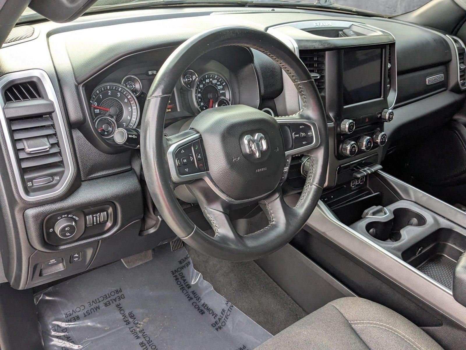 2019 Ram 1500 Vehicle Photo in PEMBROKE PINES, FL 33024-6534