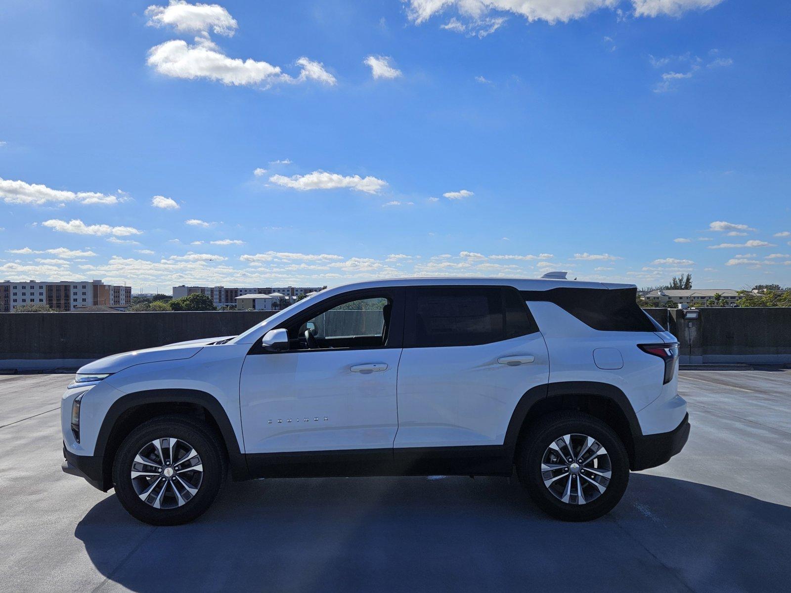 2025 Chevrolet Equinox Vehicle Photo in GREENACRES, FL 33463-3207