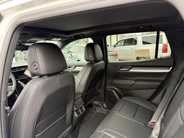 2025 GMC Terrain Vehicle Photo in CHICOPEE, MA 01020-5001