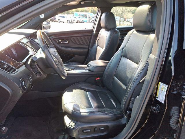 2018 Ford Taurus Vehicle Photo in DANBURY, CT 06810-5034