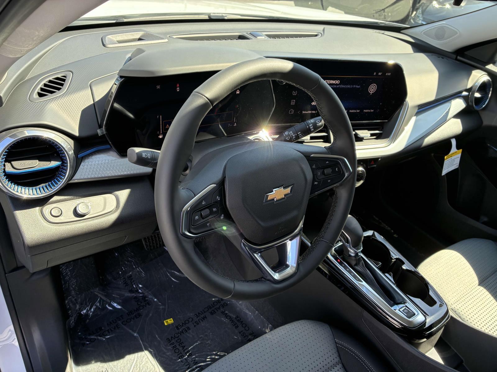 2025 Chevrolet Trax Vehicle Photo in LOS ANGELES, CA 90007-3794