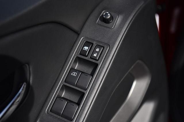 2025 Nissan Frontier Vehicle Photo in Ballwin, MO 63011
