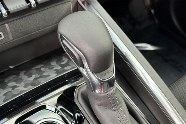 2025 GMC Canyon Vehicle Photo in ELK GROVE, CA 95757-8703