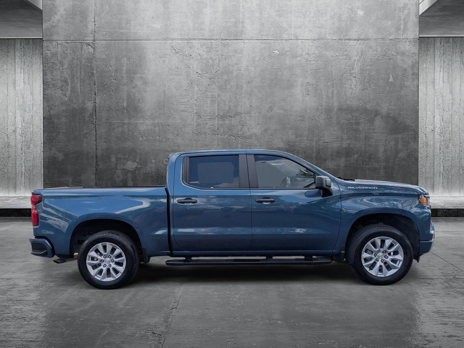 2024 Chevrolet Silverado 1500 Vehicle Photo in GREENACRES, FL 33463-3207