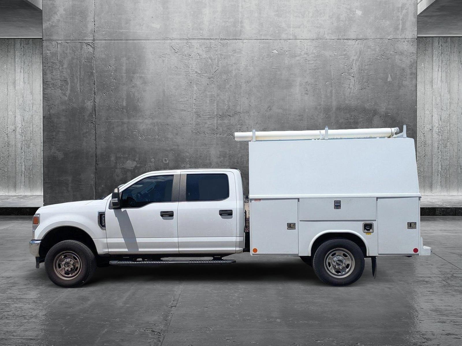 2021 Ford Super Duty F-350 SRW Vehicle Photo in GREENACRES, FL 33463-3207