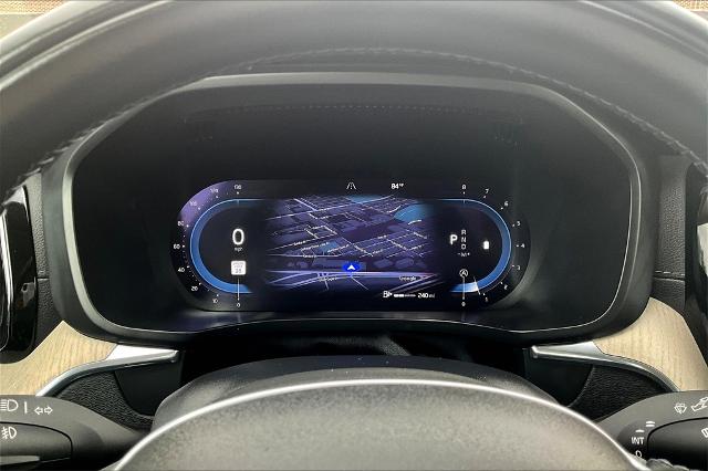 2022 Volvo XC60 Vehicle Photo in Houston, TX 77007