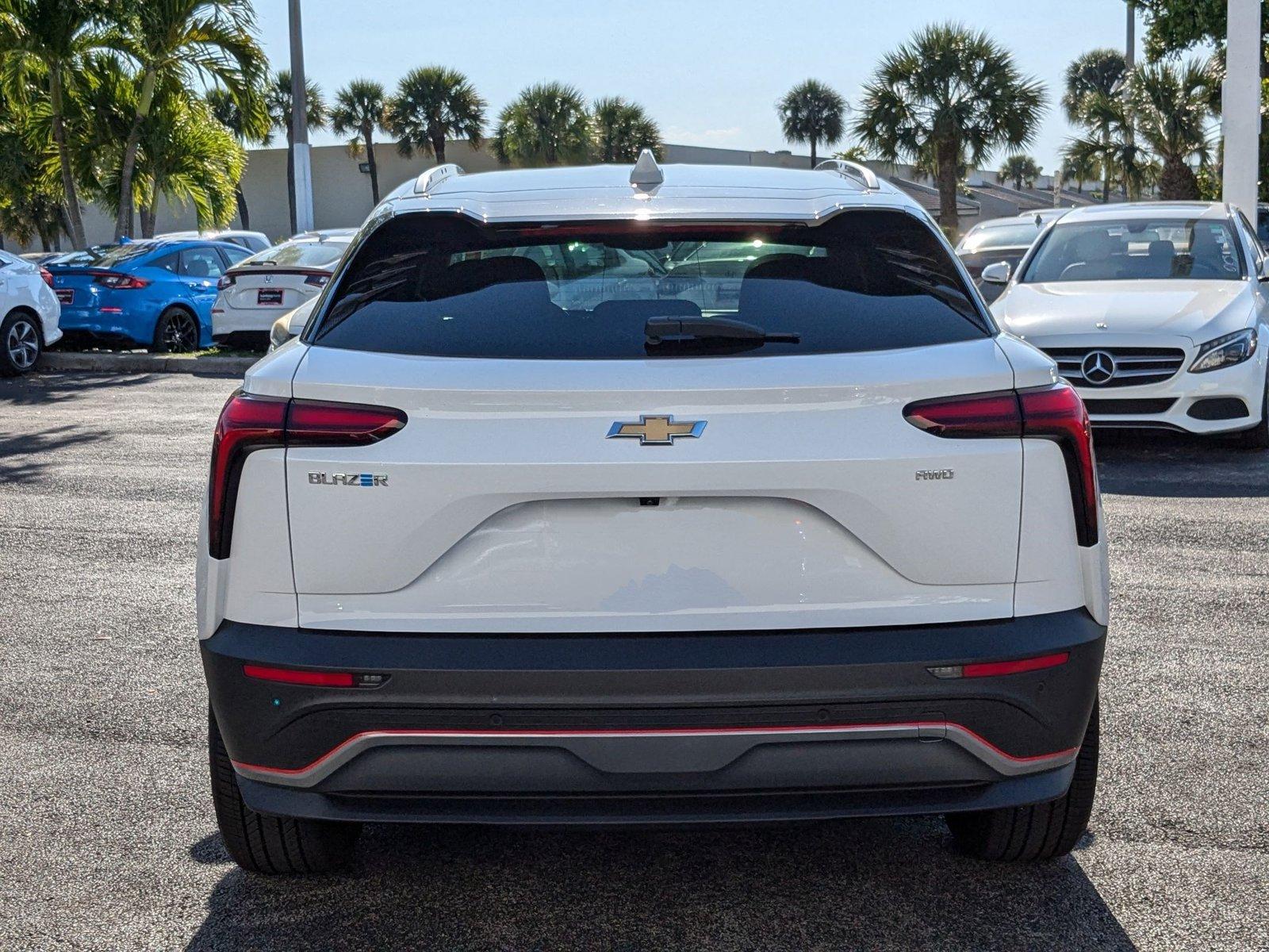 2024 Chevrolet Blazer EV Vehicle Photo in Miami, FL 33015