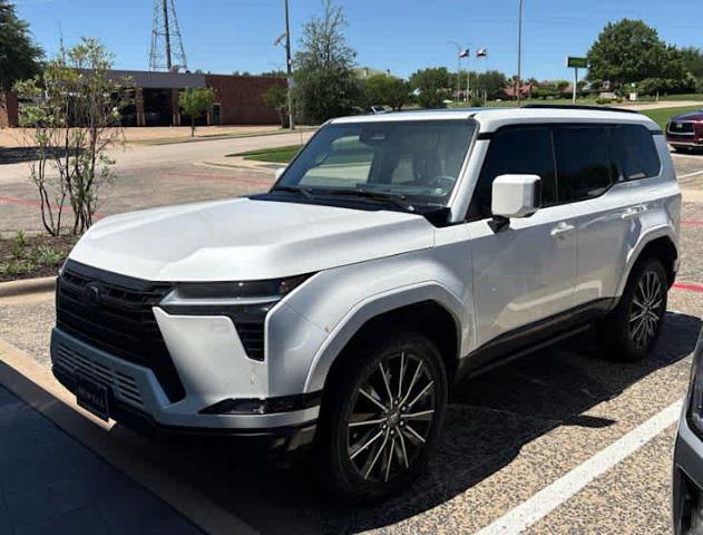 2024 Lexus GX 550 Vehicle Photo in Fort Worth, TX 76132