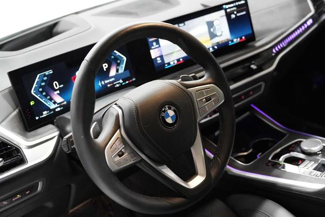 2025 BMW X7 xDrive40i Vehicle Photo in GRAPEVINE, TX 76051