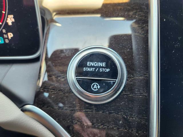 2025 Mercedes-Benz GLC Vehicle Photo in HOUSTON, TX 77079