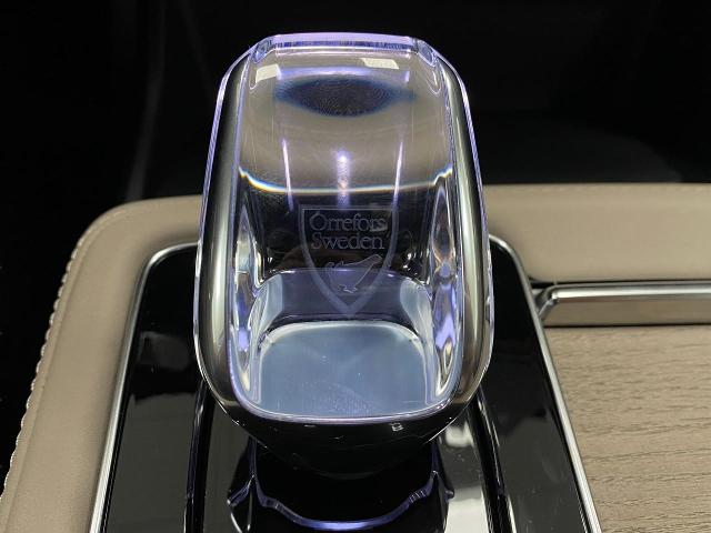 2025 Volvo XC90 Vehicle Photo in Appleton, WI 54913
