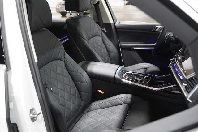 2024 BMW X7 xDrive40i Vehicle Photo in GRAPEVINE, TX 76051