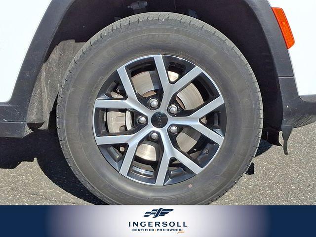 2023 Jeep Grand Cherokee L Vehicle Photo in WATERTOWN, CT 06795-3318