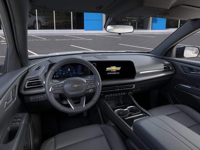 2025 Chevrolet Traverse Vehicle Photo in Roslyn, NY 11576