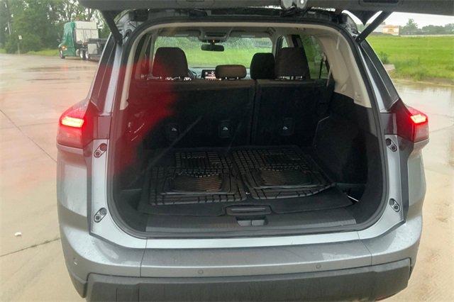 2024 Nissan Rogue Vehicle Photo in TOPEKA, KS 66609-0000