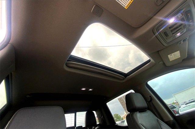2020 GMC Sierra 1500 Vehicle Photo in TOPEKA, KS 66609-0000