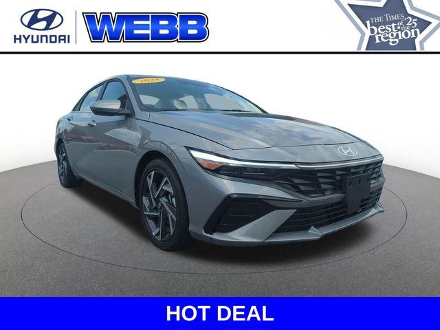 2025 Hyundai ELANTRA Vehicle Photo in Merrillville, IN 46410