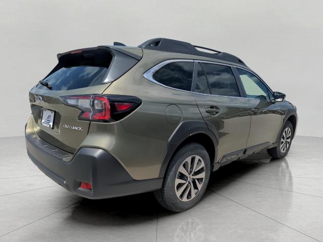 2025 Subaru Outback Vehicle Photo in Green Bay, WI 54304