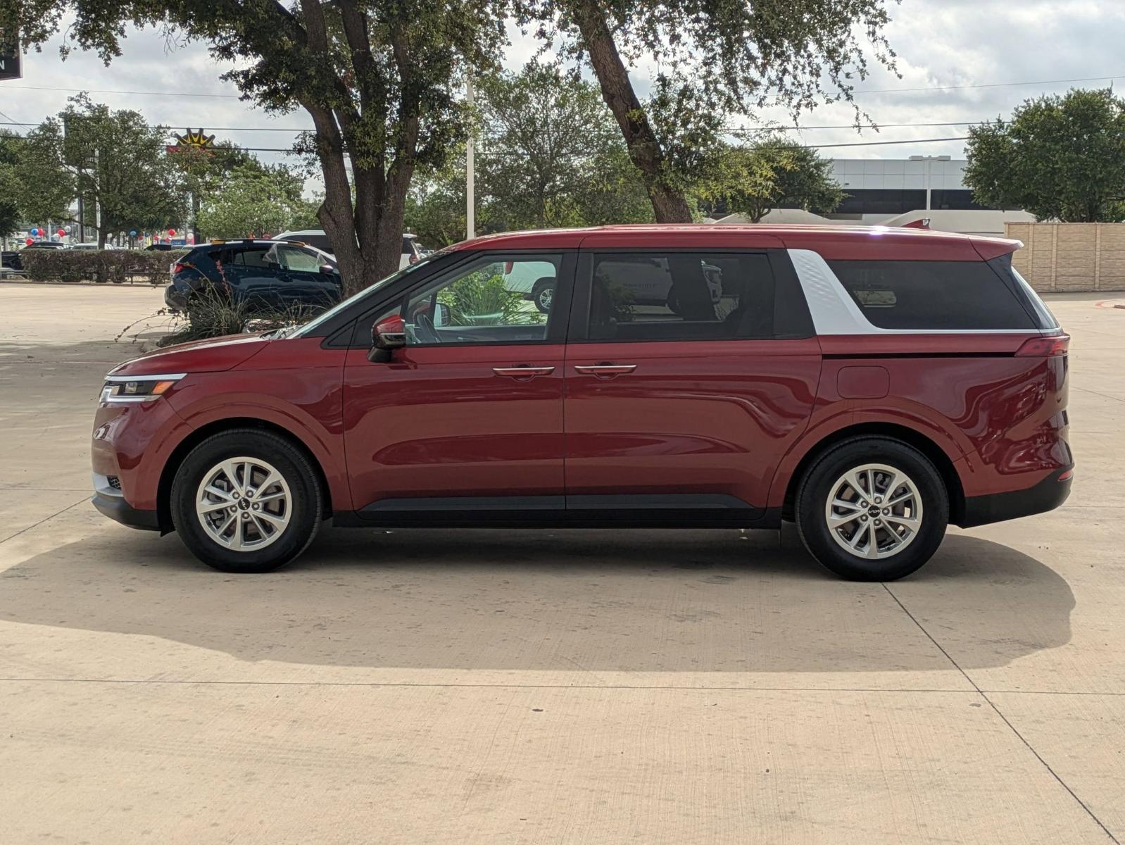 2024 Kia Carnival Vehicle Photo in SELMA, TX 78154-1460