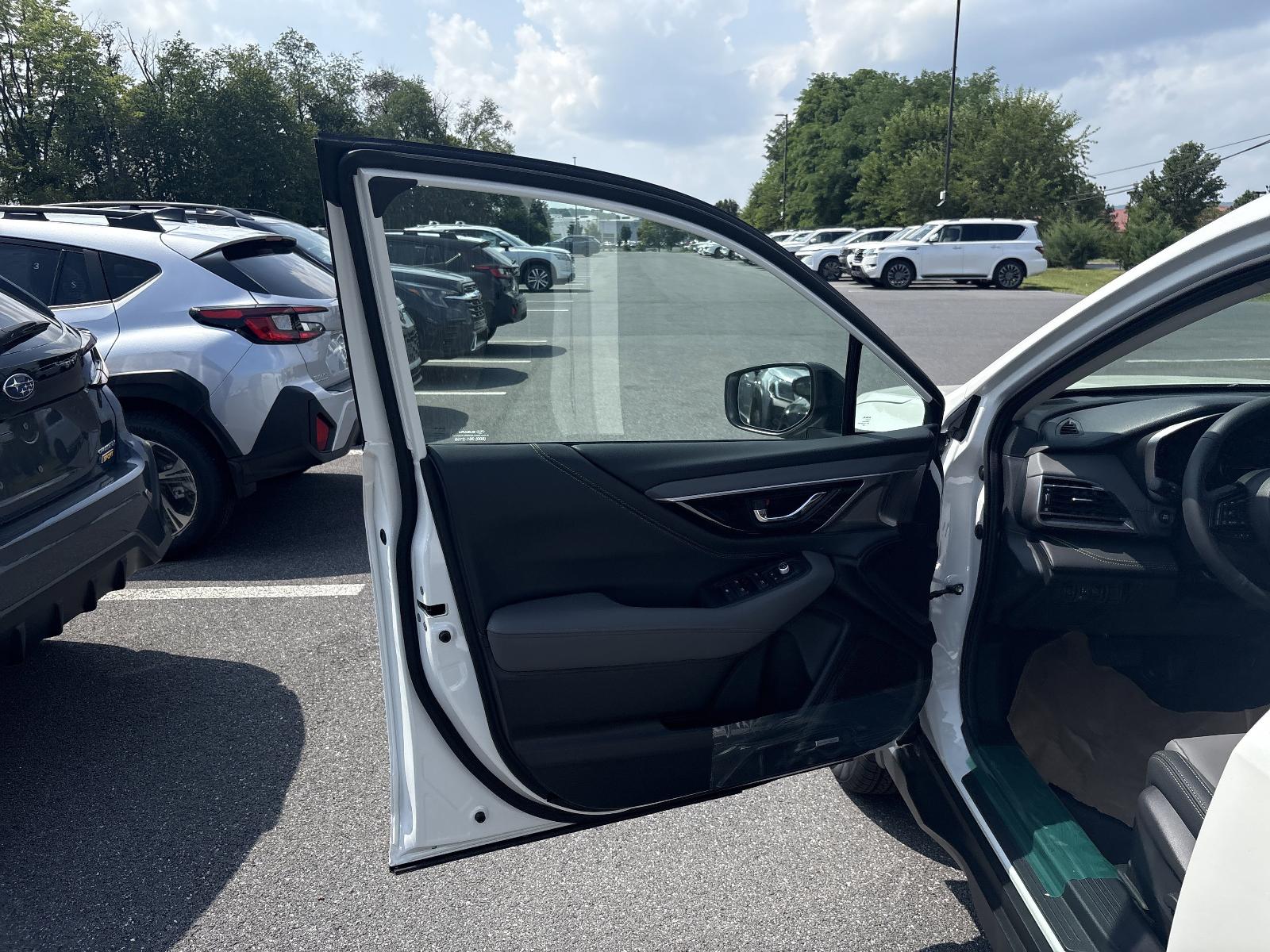2025 Subaru Outback Vehicle Photo in Mechanicsburg, PA 17050