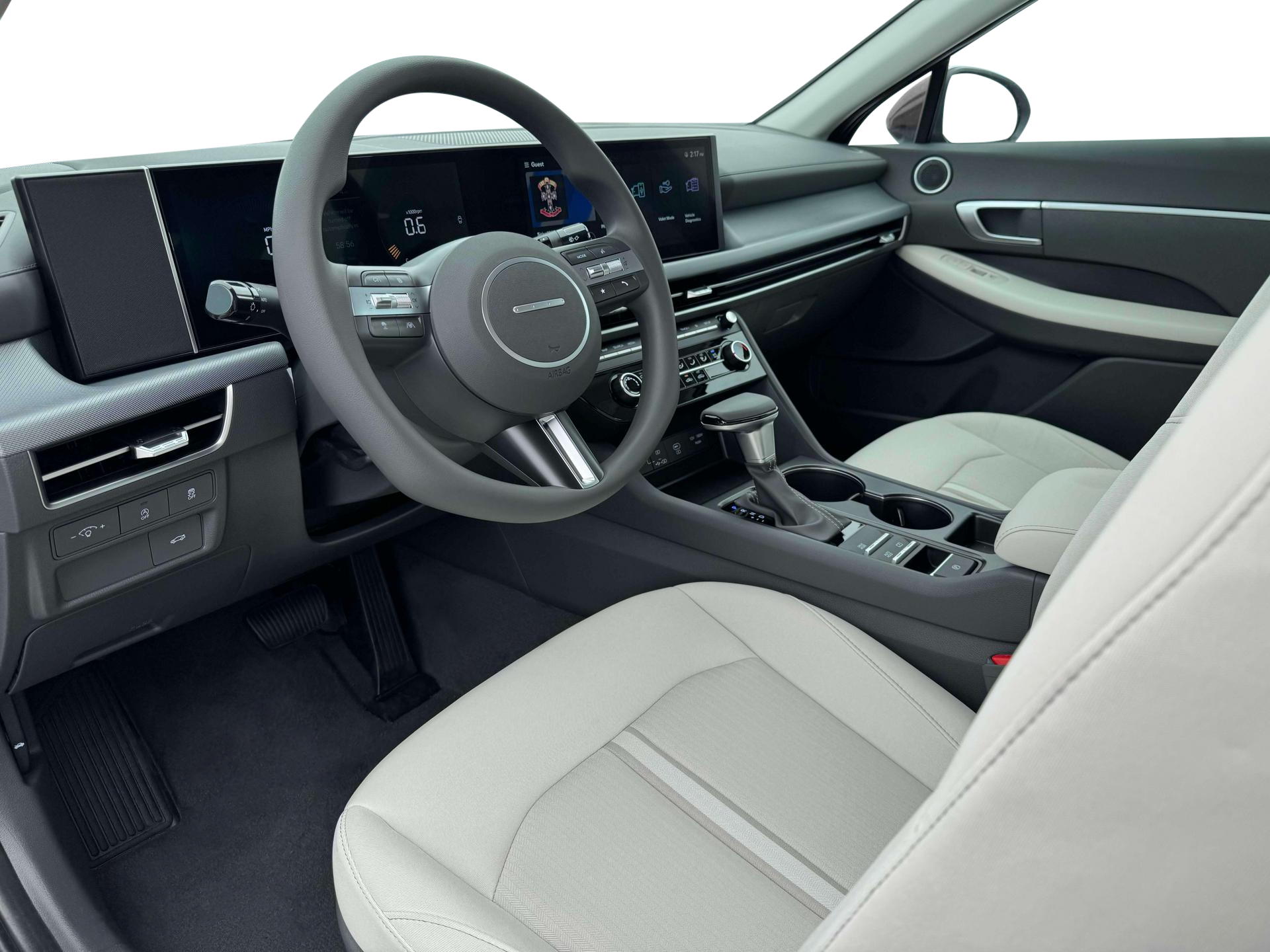 2025 Hyundai SONATA Vehicle Photo in Peoria, IL 61615