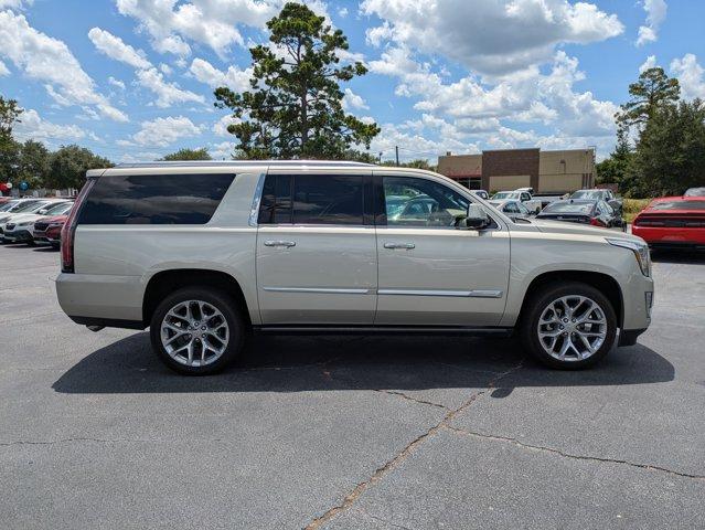 2017 Cadillac Escalade ESV Vehicle Photo in BRUNSWICK, GA 31525-1881