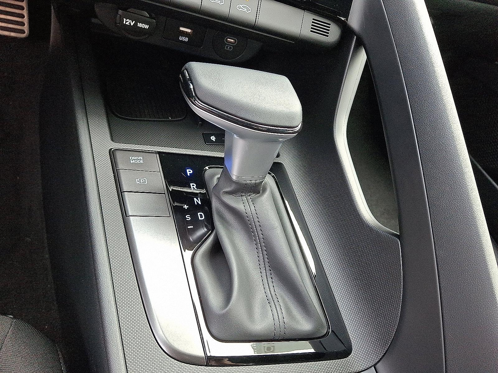 2025 Hyundai ELANTRA Vehicle Photo in Harrisburg, PA 17111