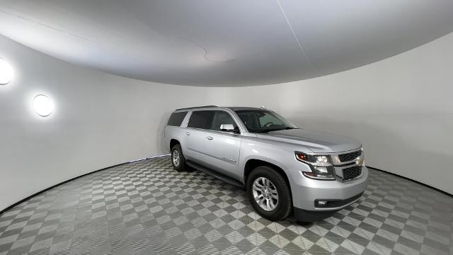 2019 Chevrolet Suburban Vehicle Photo in GILBERT, AZ 85297-0402