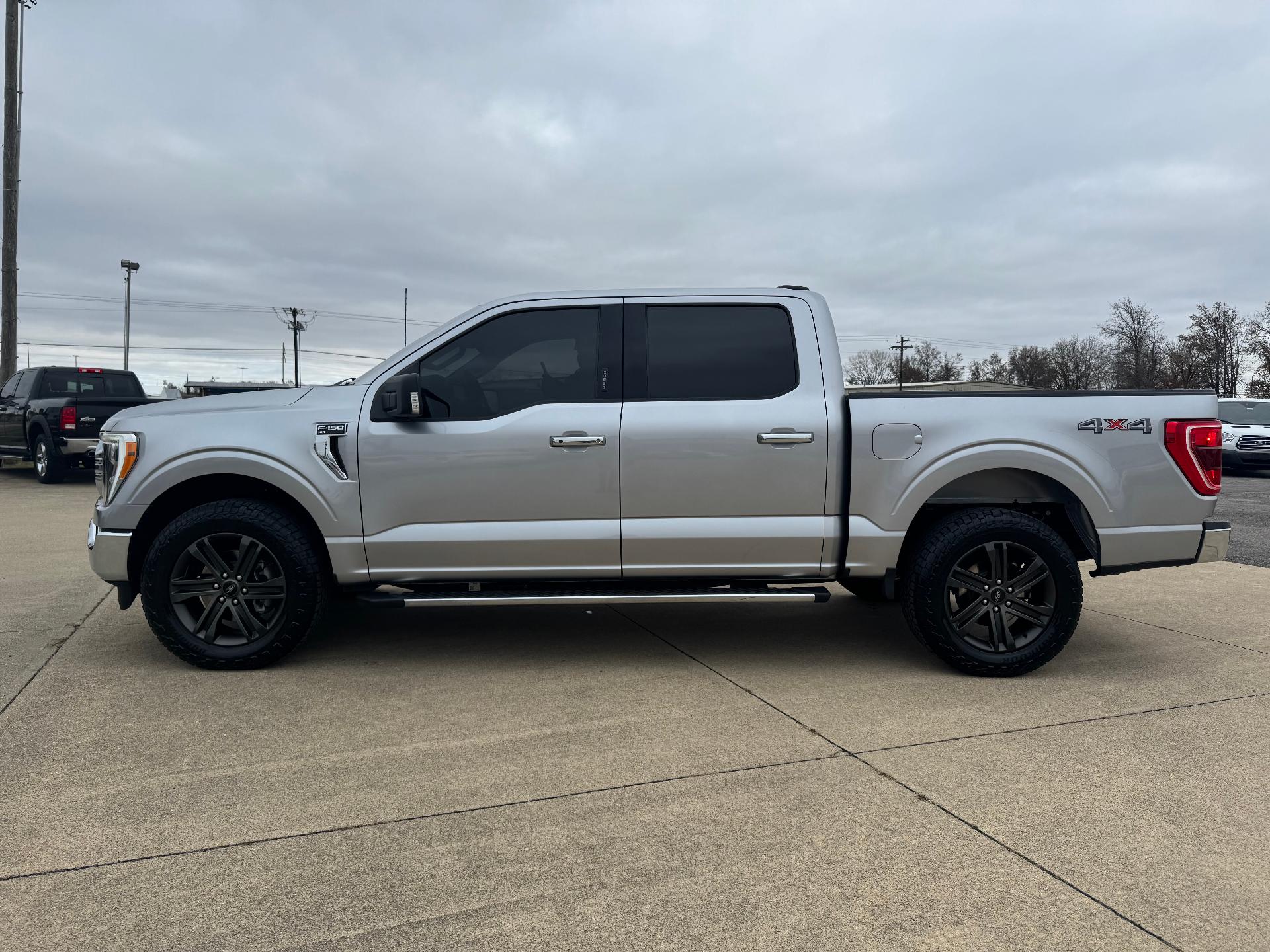 Used 2021 Ford F-150 XLT with VIN 1FTEW1EP1MFC48728 for sale in Salem, IL