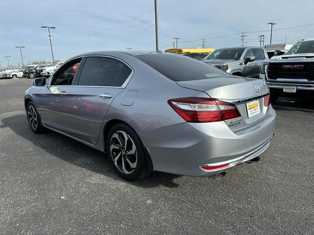 2016 Honda Accord Sedan Vehicle Photo in COLUMBIA, MO 65203-3903