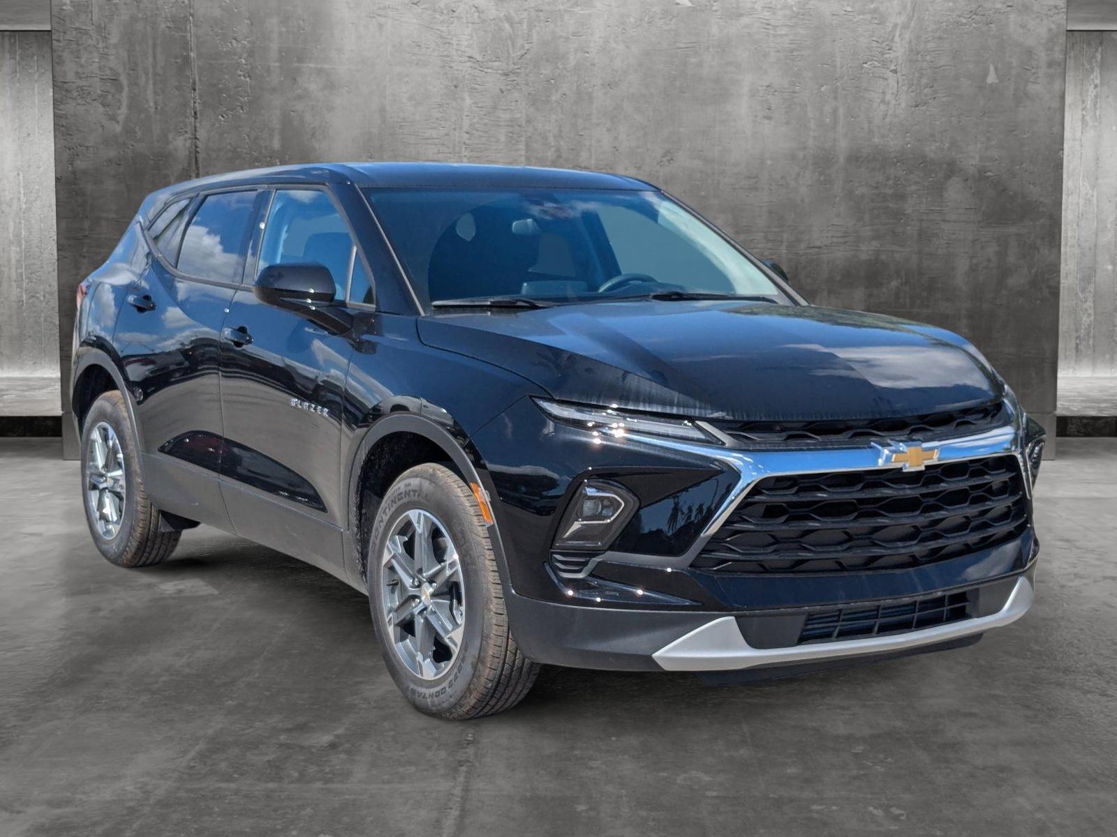 2025 Chevrolet Blazer Vehicle Photo in MIAMI, FL 33134-2699