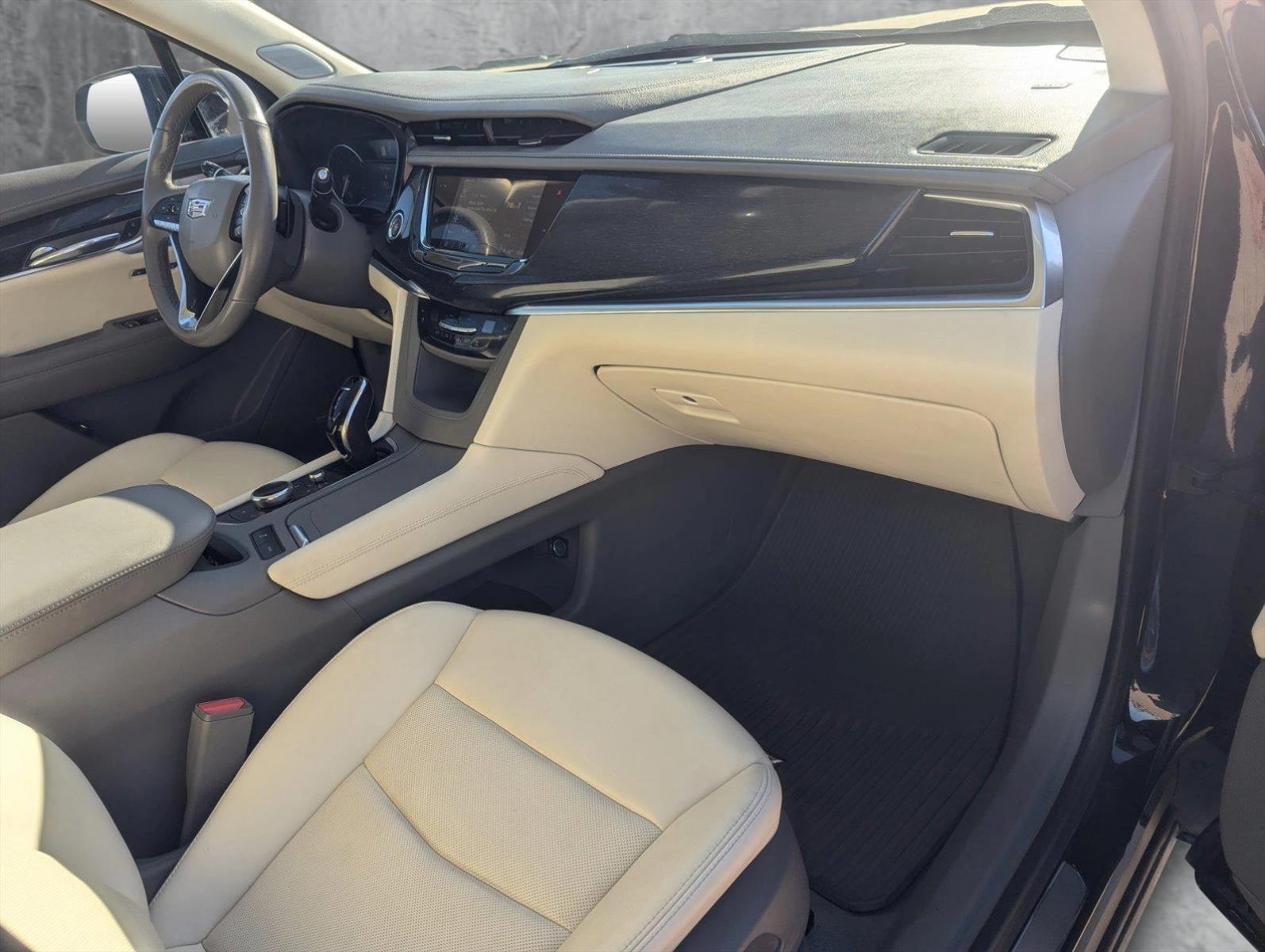 2021 Cadillac XT6 Vehicle Photo in CORPUS CHRISTI, TX 78412-4902