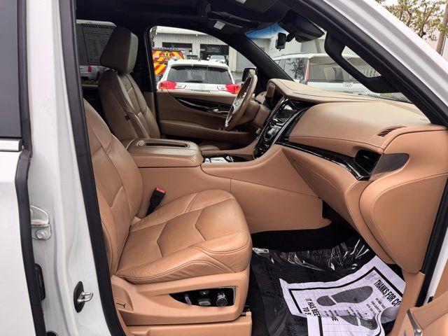 2019 Cadillac Escalade ESV Vehicle Photo in DELRAY BEACH, FL 33483-3294