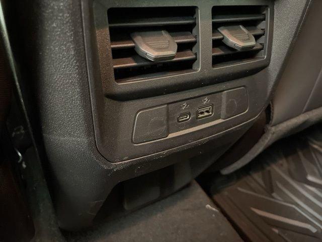 2025 Chevrolet Colorado Vehicle Photo in PHOENIX, AZ 85014-3381