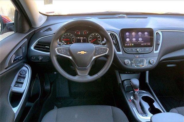 2023 Chevrolet Malibu Vehicle Photo in KANSAS CITY, MO 64114-4502