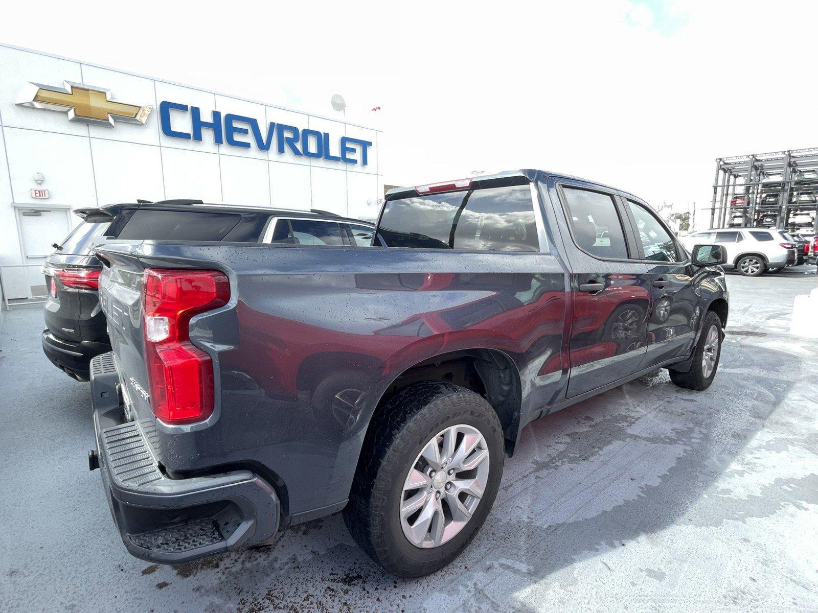 2022 Chevrolet Silverado 1500 LTD Vehicle Photo in LOS ANGELES, CA 90007-3794