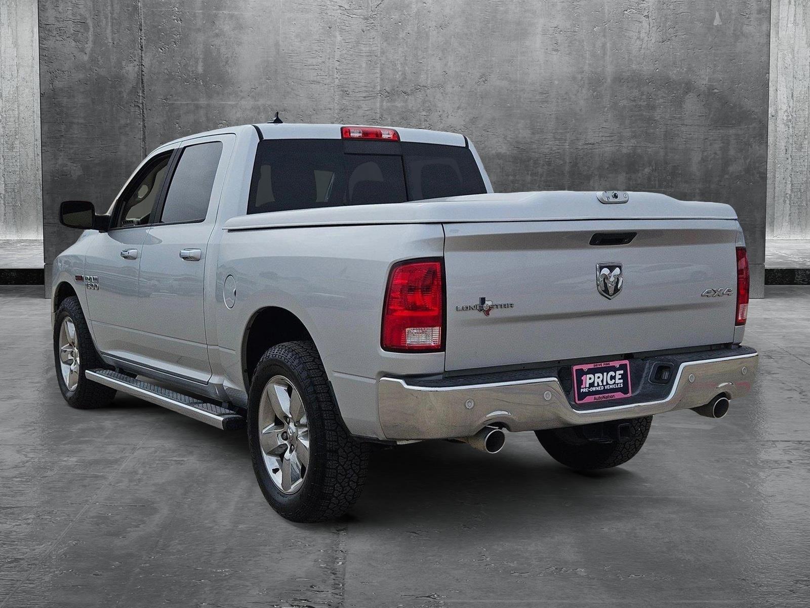 2015 Ram 1500 Vehicle Photo in NORTH RICHLAND HILLS, TX 76180-7199