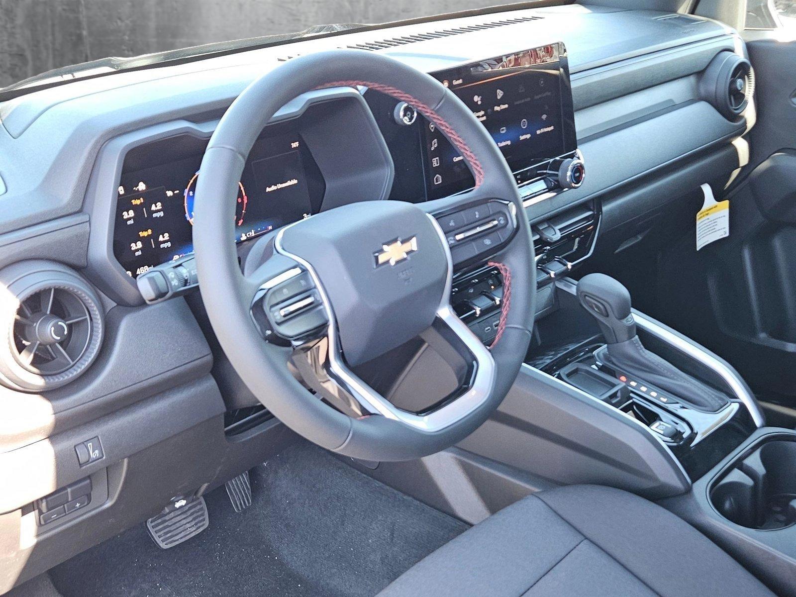 2025 Chevrolet Colorado Vehicle Photo in PEORIA, AZ 85382-3715